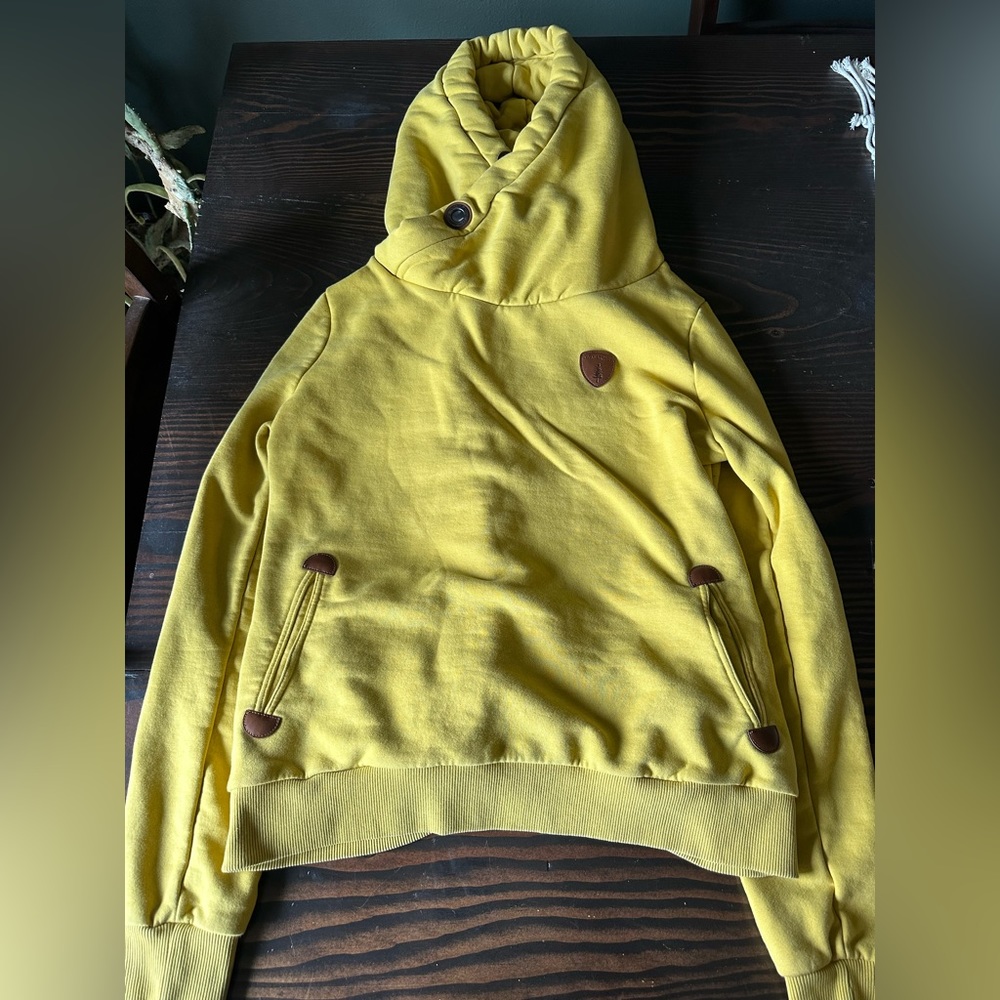 Wanakoma- Size Large